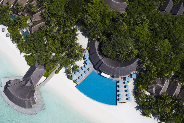 Anantara Dhigu aerial of aqua pool