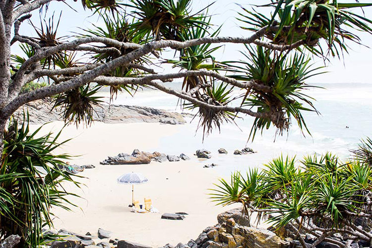 beach picnics at Halcyon House