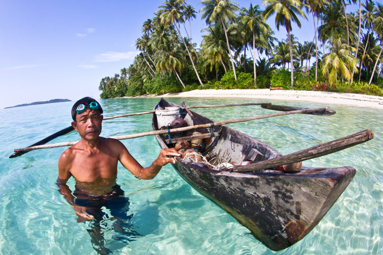 Traditional Canoe Resort Latitude Zero